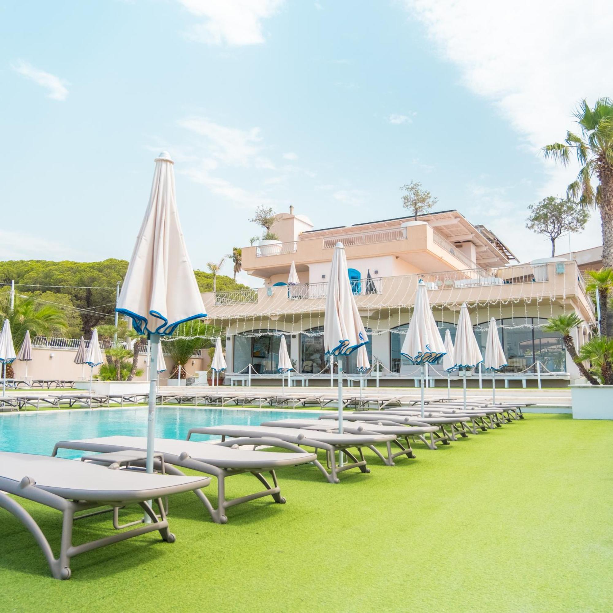 Le Saline Resort Saline Joniche Экстерьер фото