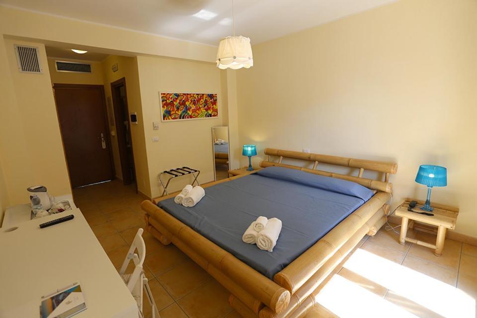 Le Saline Resort Saline Joniche Экстерьер фото